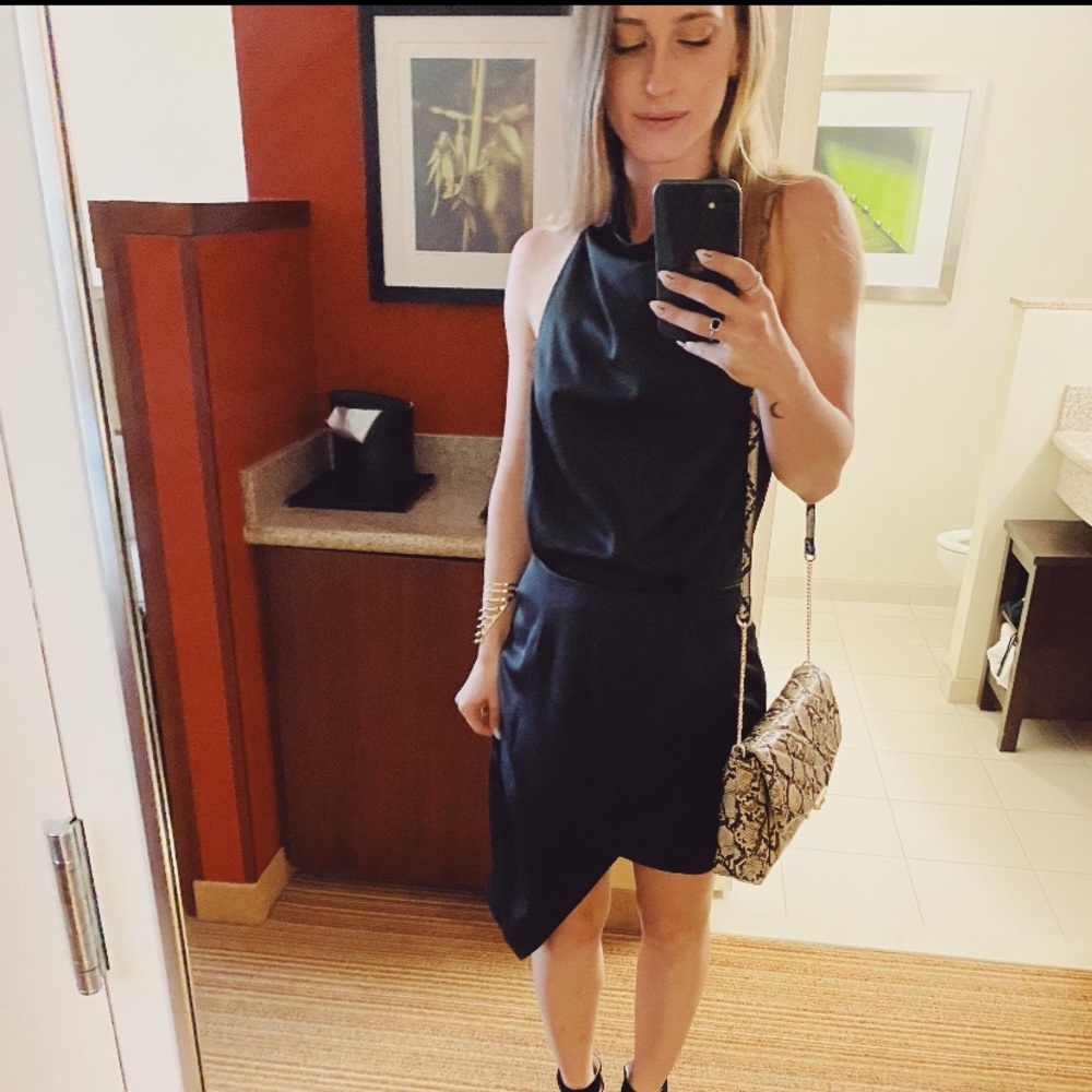 Meet your Posher, Monica